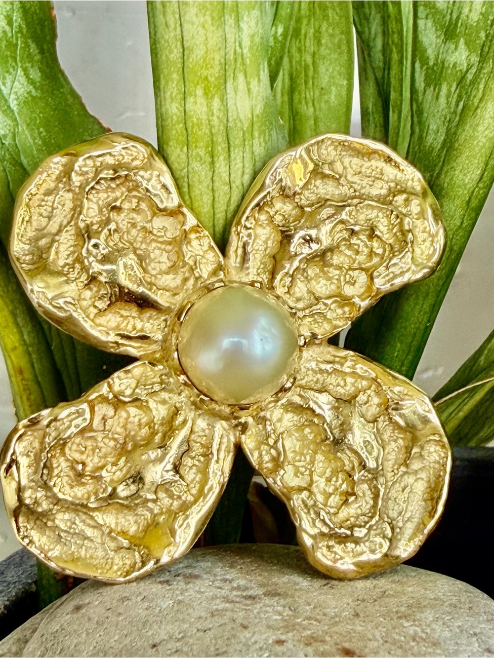 18k gold diamond and pearl necklace